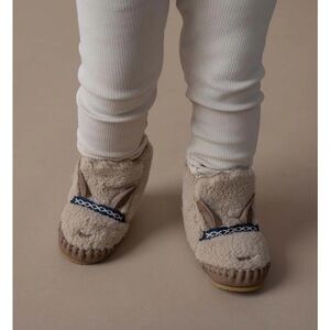 NEW DONSJE Kapi Exclusive | Alpaca | Beige Curly Faux Fur 18-24 months